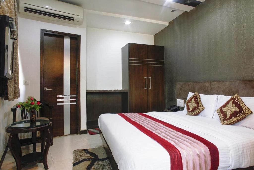 Hotel Milllennium 2000 Dx Nowe Delhi Zewnętrze zdjęcie